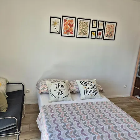 Cosy Apartment *